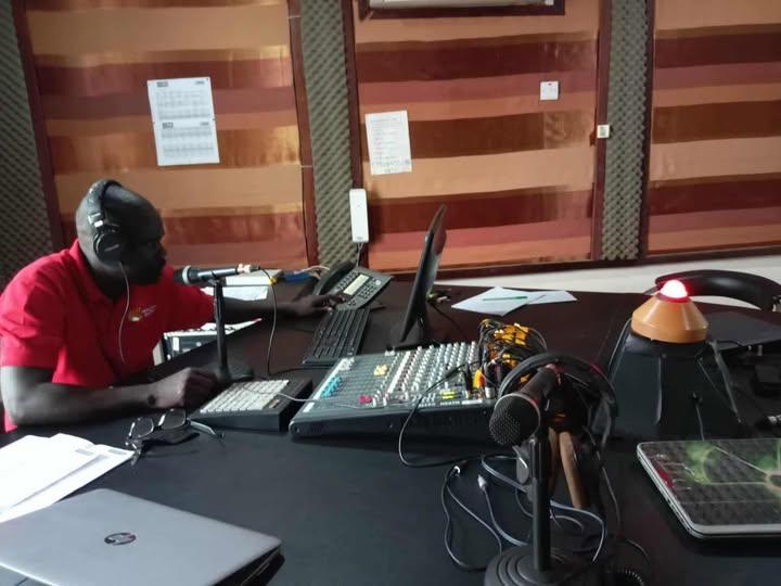 Akol Yam FM Resumes Broadcasts After Storm Damage