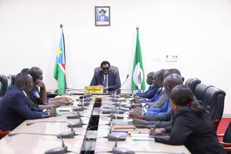 CES governor Augustino Jadalla chaired the cabinet meeting ( photo by CESGPU)