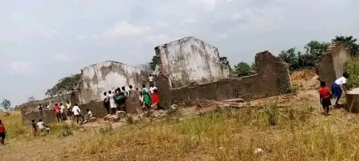 No Shelter for Learners in Morobo County Primary School