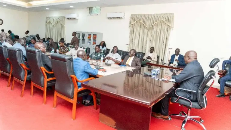 Governor Adil Calls for Cooperation in State Cabinet