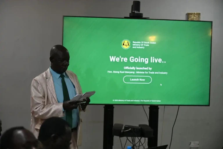 Trade Ministry Unveils Online Platform for Investors