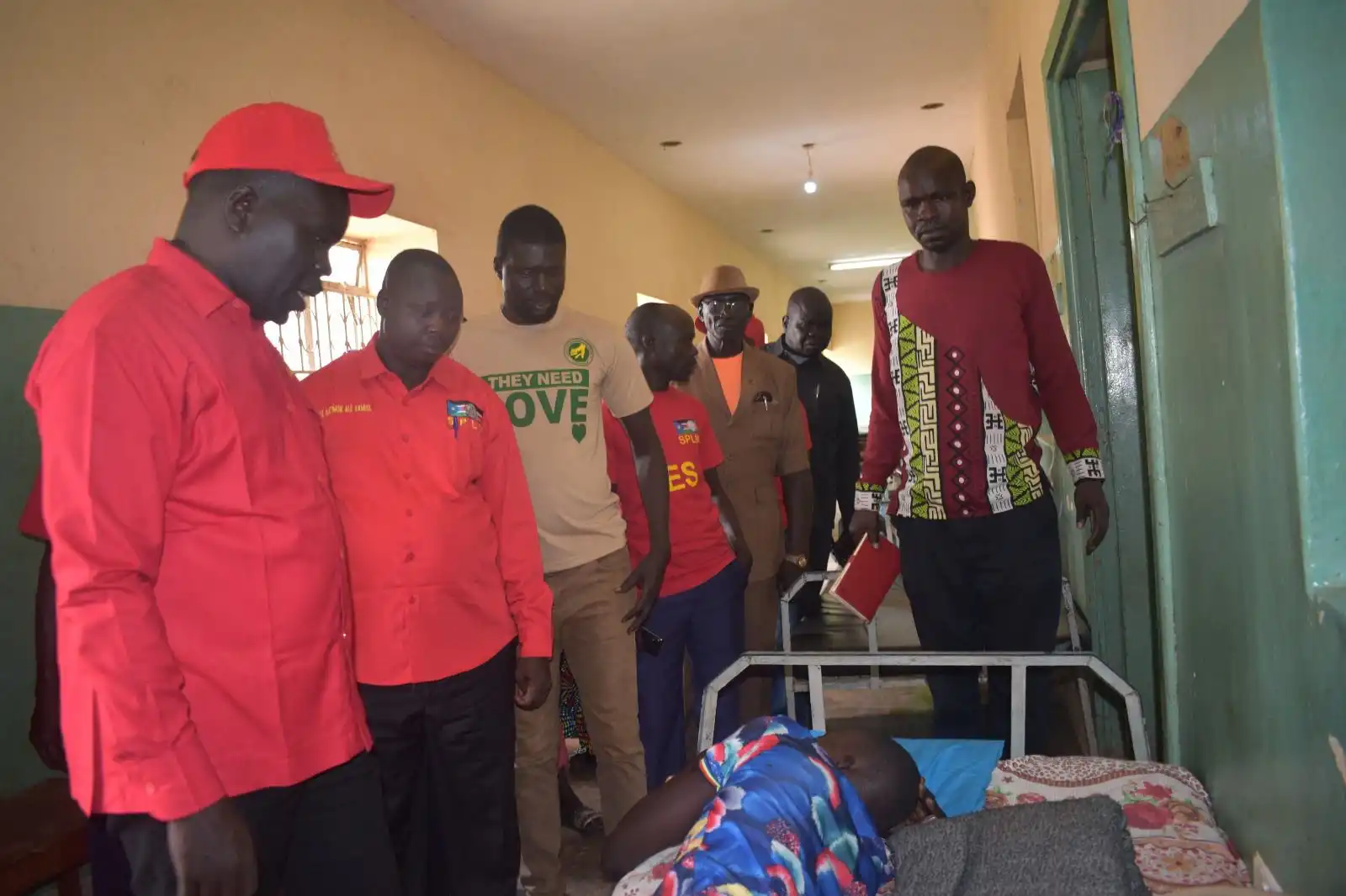 Yei Leaders Visit Prisoners and Orphans at Christmas