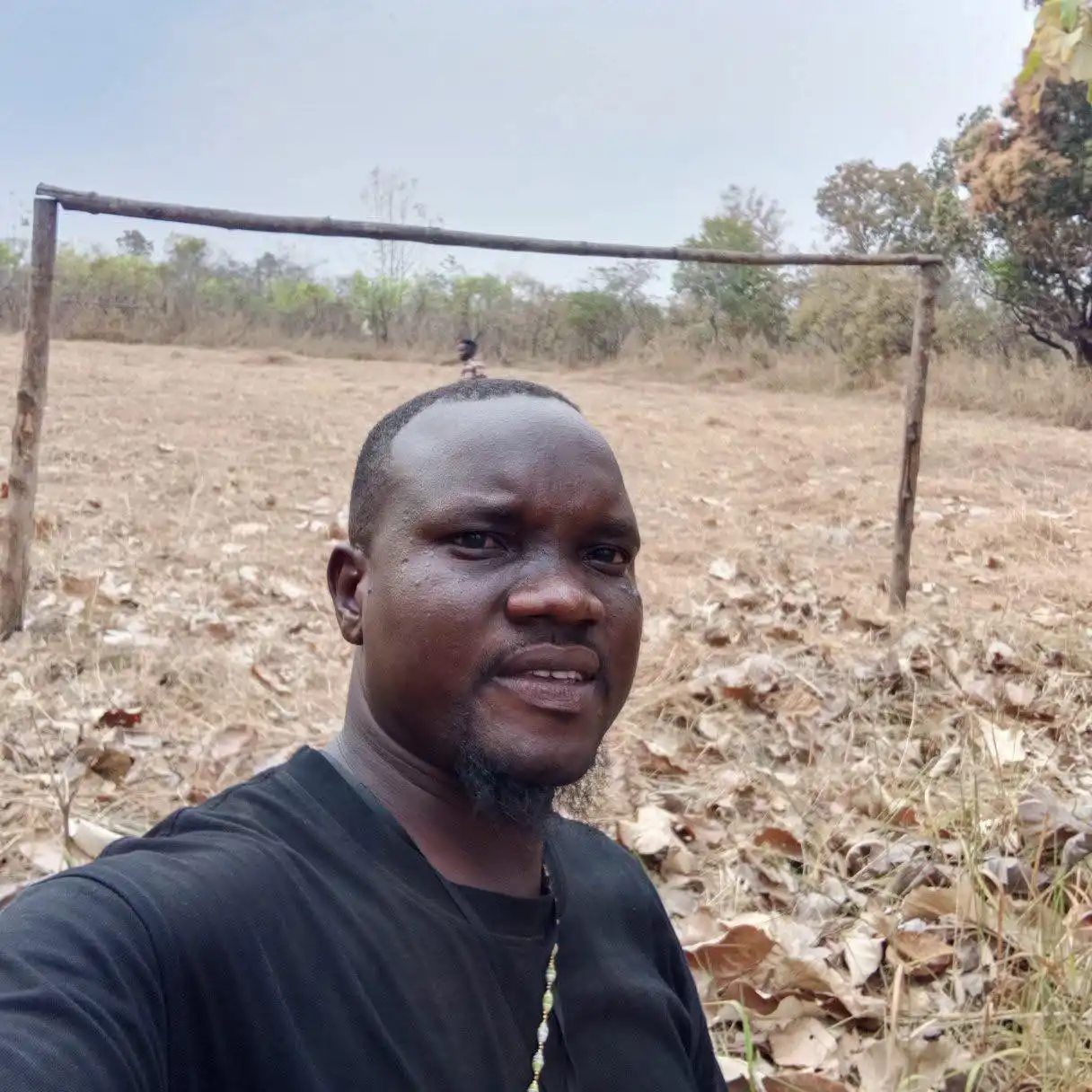 Tore Payam Farmers Appeal Over Cattle Damage