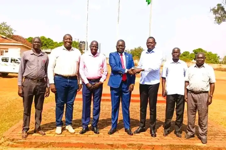 Commissioner Seme (Center) in Blue suit, county officials and memebers of the state ad-hoc committee. PHOTO CREDITS-Yei County Press Unit