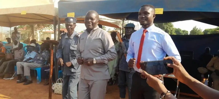 Youth Leader Gaga (R) and Commissioner Taban Seme (L)