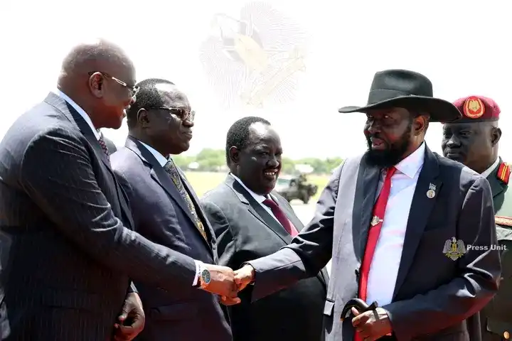 President Kiir greets senior government officials upon arrival at Juba International Air port. Credit: Press Unit Office of the President