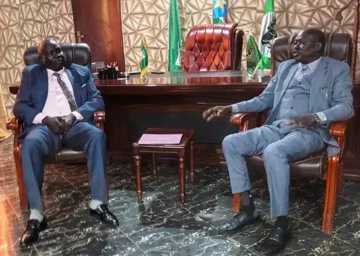 Commissioner Malimbo and Prinicipal Kuol. Photo Credit: James Innocent / Yei River County Press Unit