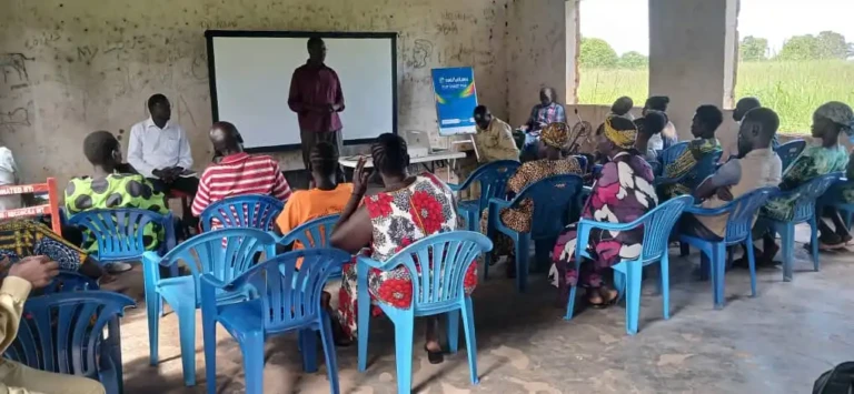 Participants at the training in Tore Payam. Photo Credit: Christopher Taharir