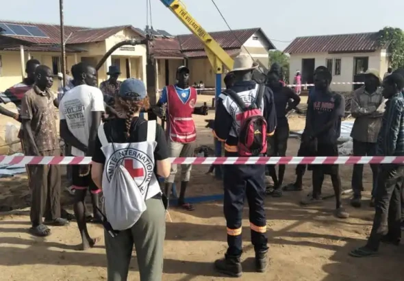 Borehole Brings Clean Water to Panyijiar Hospital