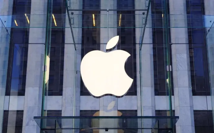 Apple Lines Up Hardware Push for iPhone 20th Anniversary