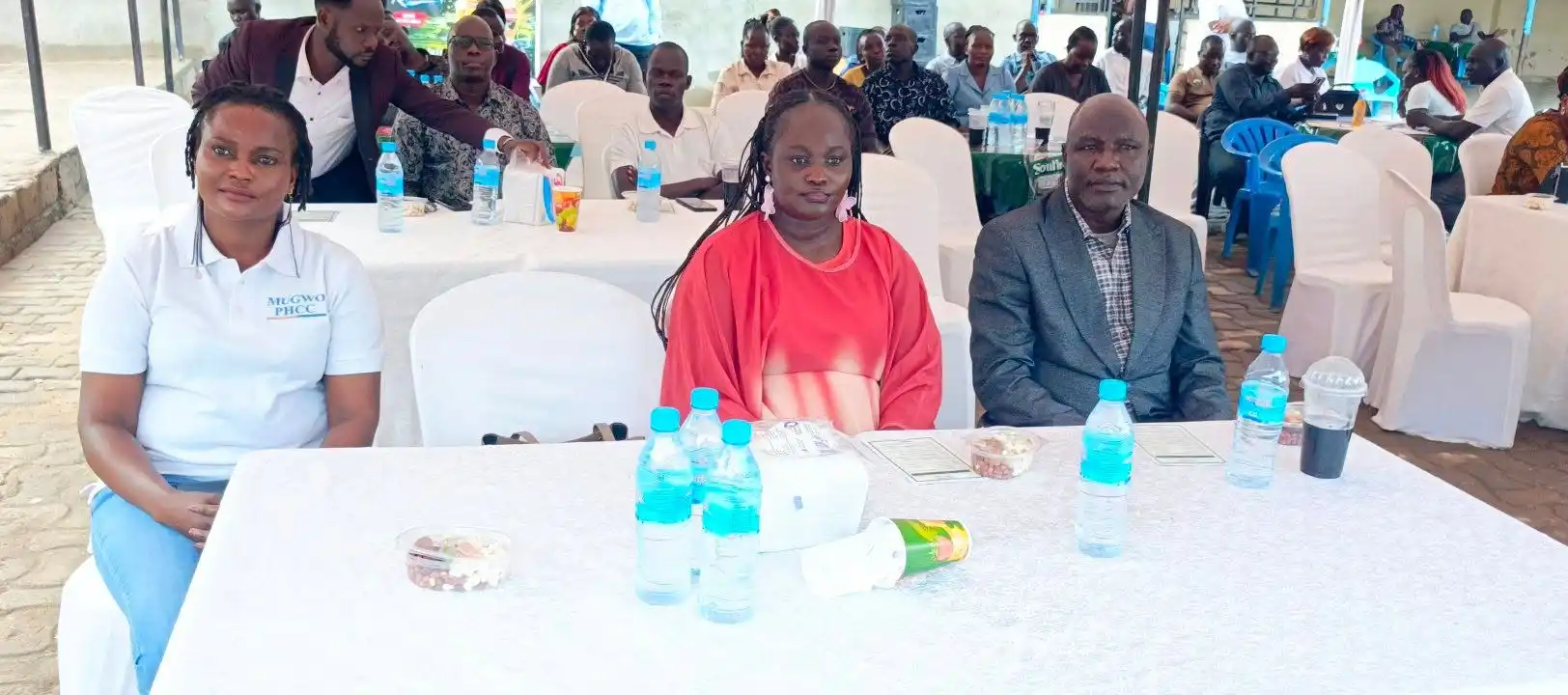 Minister Agole pledges support for Mugwo maternity construction