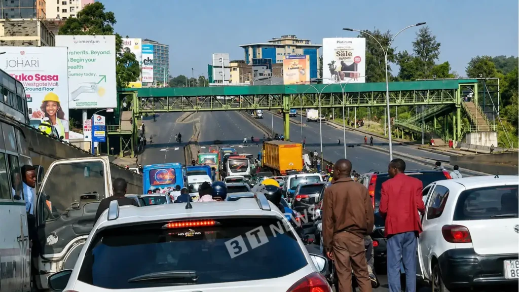 Thika Road Blocked as Armed Youths Disrupt Traffic