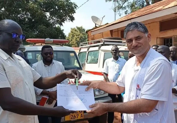 Yei River County Receives New Ambulance From MSF