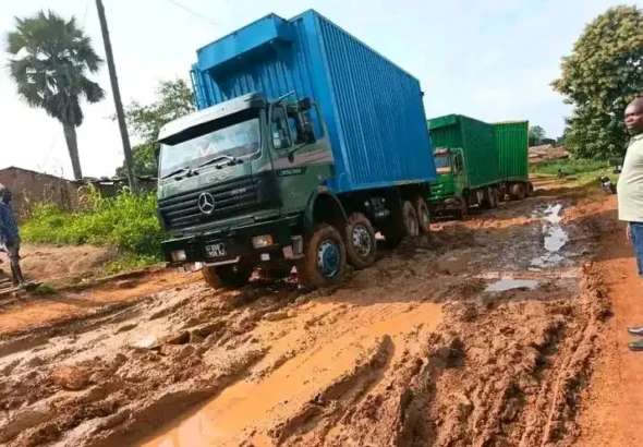 A commercial truck stuck along one Mile Yei-Kaya Road-Photo Credit-Hand Out