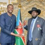 President Kiir(R) and Luol Deng (L) pose for a joint photo. Credit: Press Unit-Office of the President,RSS-Juba