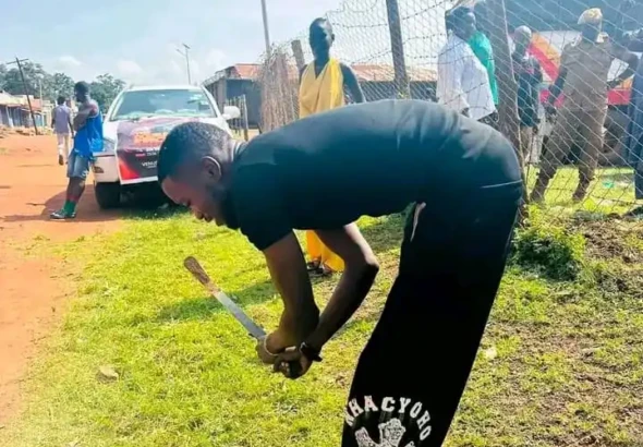 Singer Franko Lokunyumi clashing around the County headquaters