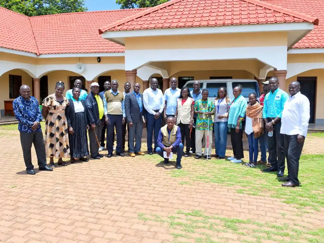Yei stakeholders pose for a group photo after the meeting