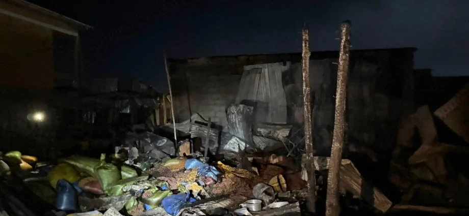 Commissioner Inspects Kuburi Haboba Fire Scene