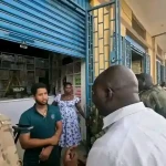 Commissioner Kalisto Ladu addressing Traders in Kubri Habuba