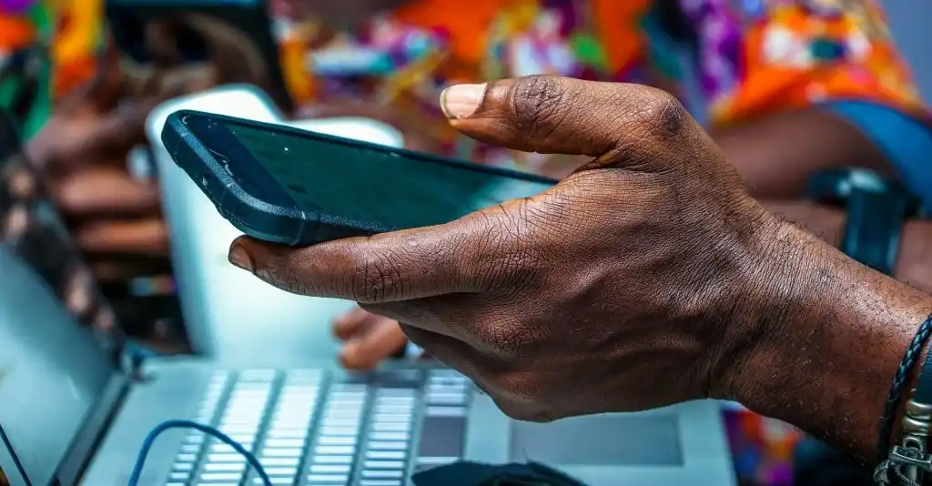 Rural Internet Use Falls to 49% on Device and Data Costs in Kenya