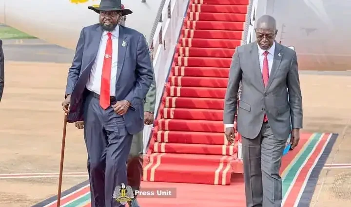 President Kiir Returns to Juba and Recieved by Senior Cabinet Ministers