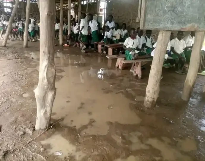 Pupils of Rodoba Primary school learning under poor conditions in Morobo County